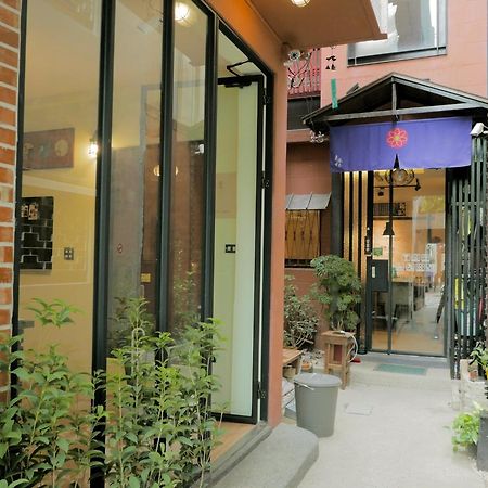 赤樓古巷民宿 6-12人可包棟 Tainan Esterno foto